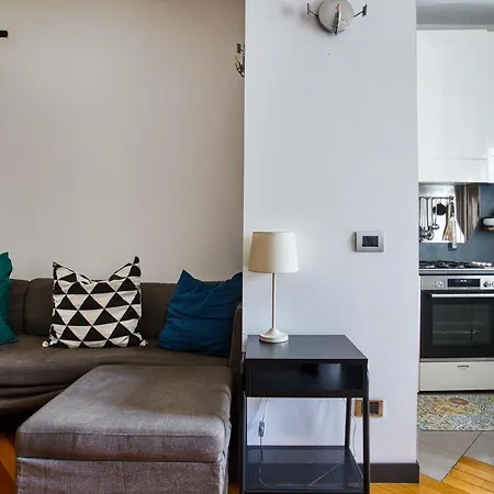 Joivy Attractive Flat Near Citylife 아파트 *
